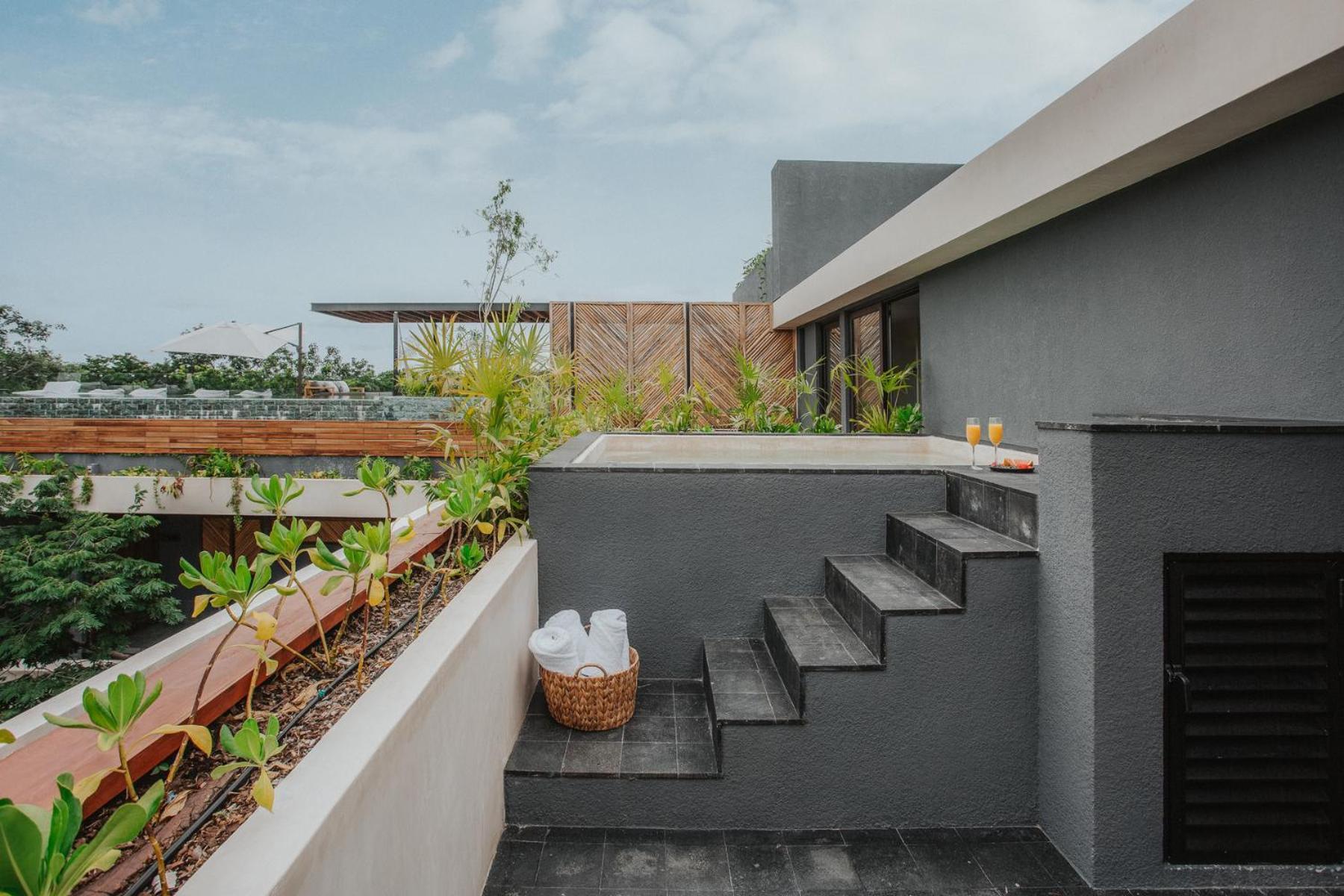 Divine 3br Ph Private Jacuzzi, Pools, Spa, Yoga Appartamento *